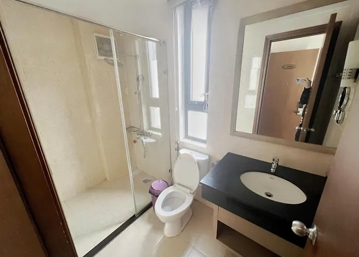 New Life Bai Chay Condotel - From 1 To 5 Bedrooms Hạ Long