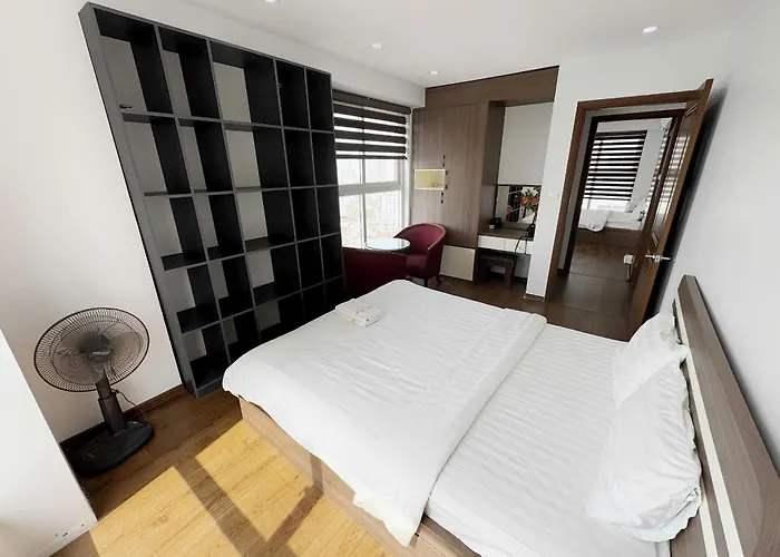 New Life Bai Chay Condotel - From 1 To 5 Bedrooms *