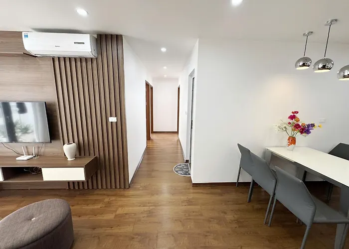 New Life Bai Chay Condotel - From 1 To 5 Bedrooms Hạ Long