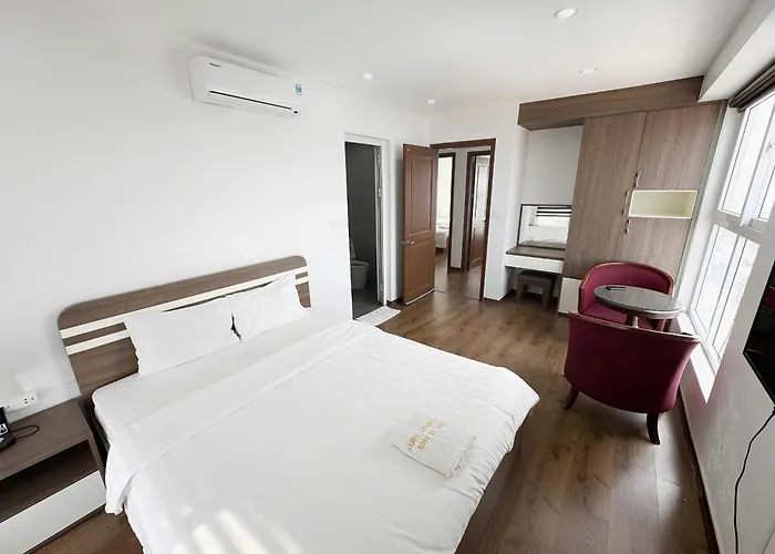 New Life Bai Chay Condotel - From 1 To 5 Bedrooms *