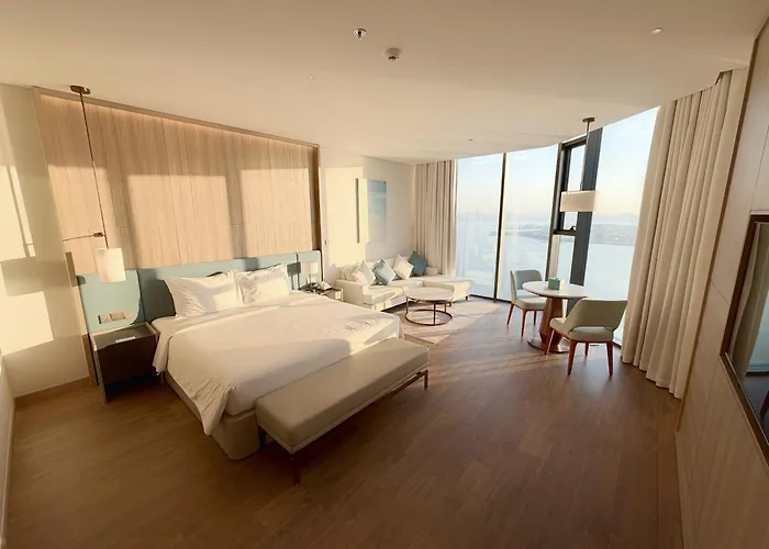 New Life Bai Chay Condotel - From 1 To 5 Bedrooms *